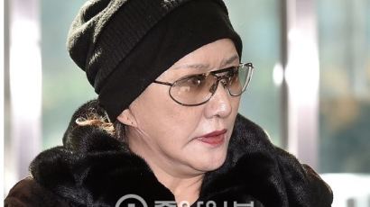 린다 김 "최순실 모른다" 변호인에 밝혀
