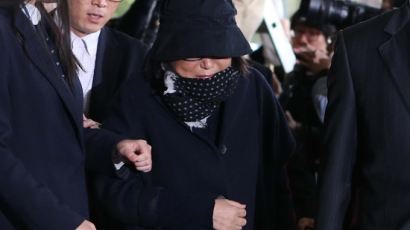 [속보] ‘국정 농단’ 의혹 최순실 구속영장 발부
