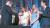 지난 9일 대선 승리 직후 연설 단상에 오른 도널드 트럼프가 막내아들 배런과 부인 멜라니아, 장녀 이방카, 사위 쿠슈너(왼쪽부터)를 바라보고 있다. [AP=뉴시스]