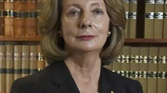 고교 중퇴 키펠, 호주 첫 여성대법원장 됐다