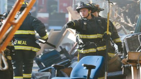 오클랜드 화재 70여 명 사망·실종 