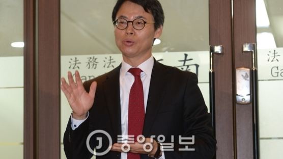 박영수 특검팀 “‘정호성 녹음파일’ 녹취록 검토 들어가”