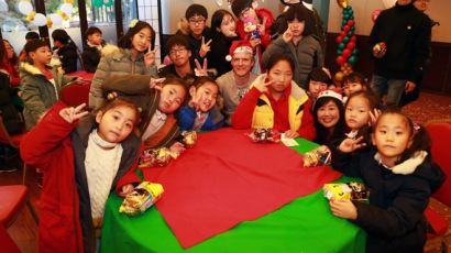 현대중공업 보육원 후원회, 28년 동안 울산양육원생 위한 크리스마스 파티 열어