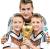2014년 브라질 월드컵에서 우승한 뒤 두 아들과 기쁨을 나누는 클로제. 목수 출신 클로제가 세계적인 스타가 되는데는 클럽시스템이 근간이 됐다. [중앙포토]