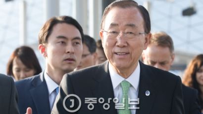 반기문 “최순실 사태, 한국의 가장 큰 위기 중 하나” 