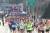 18일 상주~영덕간 고속도로 영덕톨게이트에서 `블루시티 영덕 마라톤 대회`가 개최됐다. 이날 오전 10시 3천여 명의 참가자들이 힘차게 출발하고 있다. 이번 행사는 오는 23일 고속도로 개통을 앞두고 영덕군 주최로 열렸다. 영덕=프리랜서 공정식