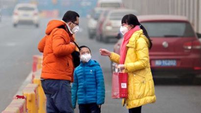 [사진] 중국 23개 도시에 스모그 1급 경보