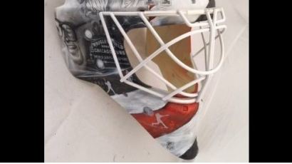 '염소의 저주' 깨트린 시카고 컵스 기운 받으려고 헬멧 만든 NHL 골키퍼
