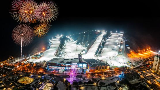 [라이프] 휘성 콘서트 보고, 오로라 조명쇼 즐기고 … 스키장은 축제 중