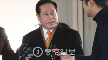 "검찰, '배덕광 의원에게 수천만원 건네' 엘시티 이영복 진술 확보"