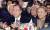 1월 14일 오후 충북 충주체육관에서 열린 시민환영대회에 참석한 반기문 전 총장과 유순택 여사. [중앙포토]