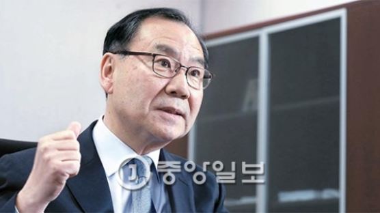 [김진국이 만난 사람] ‘탁 치니 억 하고 죽었다’ 진실을 감추려다 정권 몰락했죠