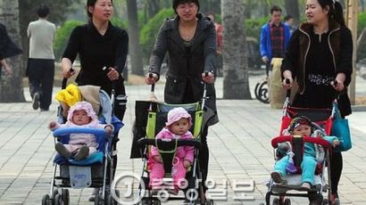 지난해 중국 신생아 16년만에 최대…'두 자녀 정책' 효과 봤나
