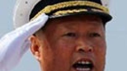 중국, 남중국해 관할 전구 사령관 첫 해군 발탁