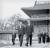 1953년 11월 서울 창덕궁에서 한국을 방문한 닉슨 부통령(오른쪽)을 안내하는 백두진 국무총리. 제1공화국 유일한 경제통 총리였던 백두진의 중요한 임무는 미국 정부로부터 경제 및 군사원조를 많이 받아내는 것이었다. [사진 국가기록원]