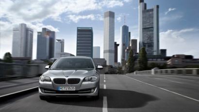 BMW 520d, 2016 수입차 판매 1위…3년 만에 탈환했지만