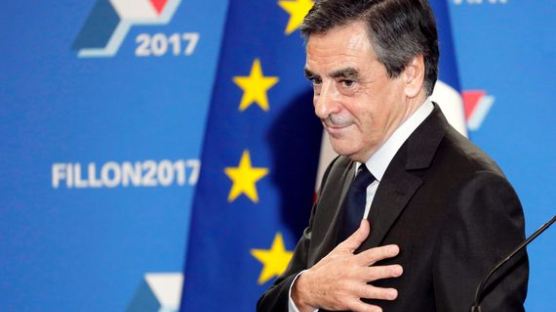프랑스 유력대선후보 피용, 부인 이어 자녀 부당채용 의혹…EU향배 가를 선거구도 요동
