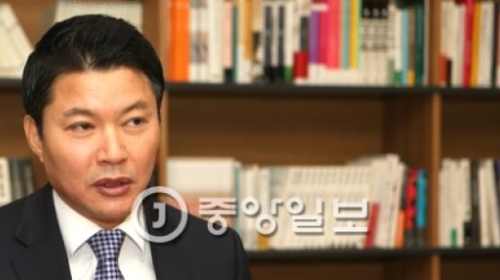 신동욱, 손학규 향해 “진돗개가 여의도 간다고 호랑이되나” 