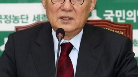 박지원 “헌재, 눈치보지 말고 3월13일 전 탄핵선고해야”