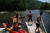 지난해 8월 강원 양양군 해담마을에 수학여행을 온 학생들이 뗏목 체험을 하고 있다. [사진 양양군]