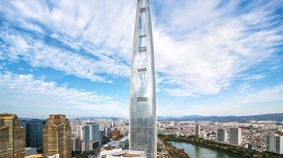 30년 걸린 롯데의 꿈 … 123층 월드타워 4월에 문 연다