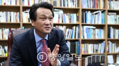 안민석 “최순실 페이퍼컴퍼니 수백개…1000억원대 손실 조작”