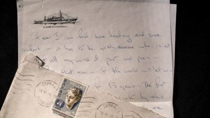 50년 만에 공개된 재클린 케네디의 '은밀한 편지' 