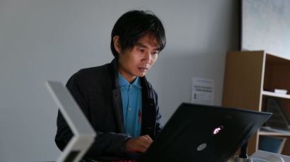[인터뷰] 한국인의 뿌리 밝혀낸 울산 울산과학기술원 박종화 게놈연구소장 