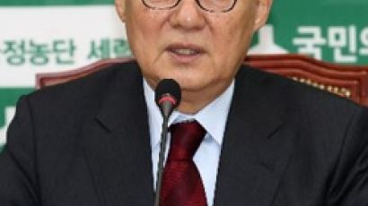 박지원, ‘대북송금발언 사과’에 “역시 안희정”