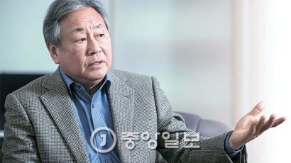 [김진국이 만난 사람] 반기문, 가족 음해 당하자 크게 당황 … 정치인들 만난 후 대통합에 회의감