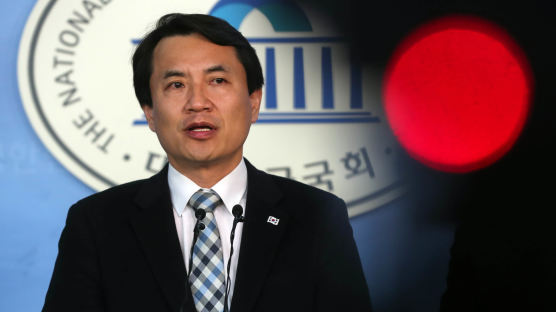 김진태 의원 "이런식이면 검찰 편 들어줄 생각 없어"…라디오 인터뷰 발언 논란
