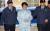 류철균 이화여대 교수가 지난 1월 15일 오후 서울 강남구 대치동 특검 사무실로 소환되고 있다.