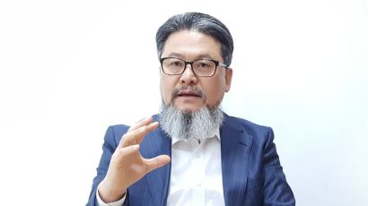 “박 대통령에겐 13일 선고가 유리하다” 예측했던 관상 전문가 기고 다시 화제