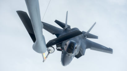 미 F-35B, 공중급유 성공…북한 전 지역 공격권에