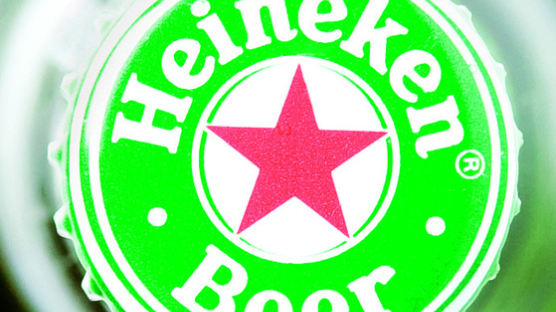 또 '붉은 별' 논란 … 헝가리, 하이네켄 로고 사용금지 입법 추진