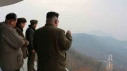CNN “북한 18일에 이어 24일에도 탄도미사일 엔진 시험”