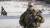 노르웨이 여군 특수부대 '샤낭분대(Hunter Troop)'에서 훈련 중인 예니케(19). [BBC 캡처]