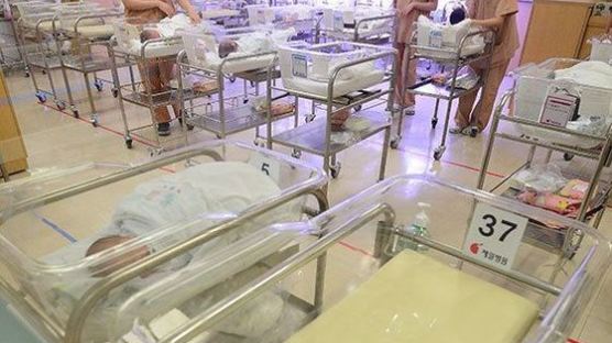 인권위 "대한민국, 저출산 여성탓하는 인식 바꿔야" UN보고서 제출
