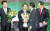 [2017-04-04] 국민의당 안철수 후보가 4일 대전에서 열린 대전·충청 경선에서 대통령 후보로 선출됐다. 왼쪽부터 손학규·안철수 후보, 박지원 대표, 박주선 후보. [중앙포토]