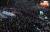 [태극기 집회]박근혜 전 대통령의 탄핵 인용 다음날인 3월 11일 서울 시청광장 일대에서 탄핵무효국민총궐기운동본부가 주최하는 태극기 집회가 열린 가운데 참가자들이 태극기를 흔들고 있다. 사진공동취재단