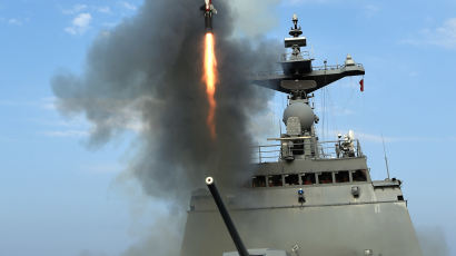  [서소문사진관]바다서 北지상 정밀 타격 ‘전술함대지유도탄’