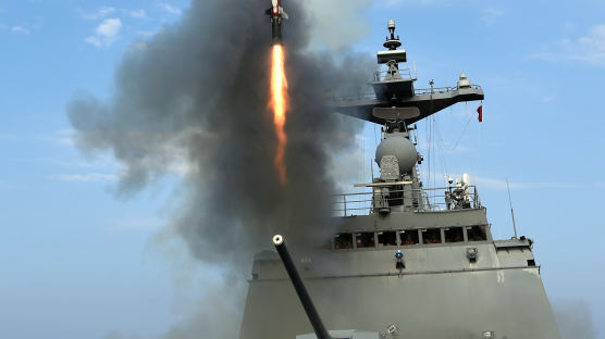  [서소문사진관]바다서 北지상 정밀 타격 ‘전술함대지유도탄’