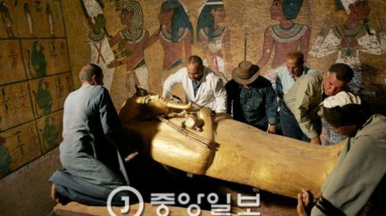 이집트 룩소르서 3500년 된 미라·유물 무더기 발견