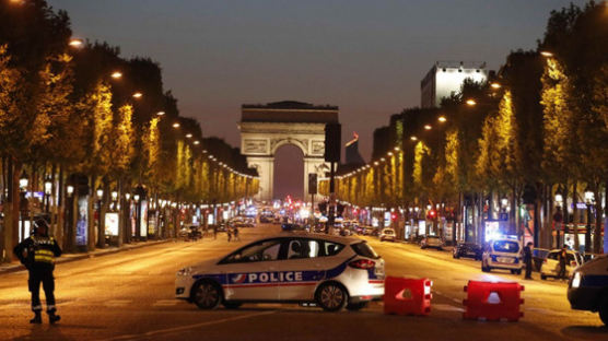 프랑스 대선 사흘 앞두고 파리 도심에서 총격 테러