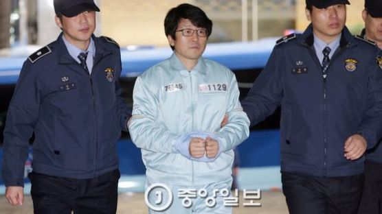특검, '정유라 특혜 의혹' 류철균 교수 징역 2년 구형