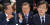 왼쪽부터 홍준표 자유한국당 후보, 문재인 더불어민주당 후보, 손석희 JTBC 앵커. [사진 JTBC]