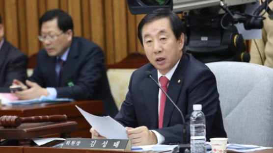 “새누리당 완전 소멸돼야”…자유한국당 합류 선언한 김성태 과거 주장