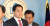 박대출 자유한국당 의원(왼쪽). 오종택 기자