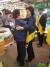 심상정 후보가 4일 제주동문시장에서 지지자와 포옹하고 있다. [채윤경 기자]