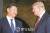 지난 4월 정상회담 중인 도널드 트럼프 미 대통령(오른쪽)과 시진핑 중국 국가주석. [사진 중앙포토]